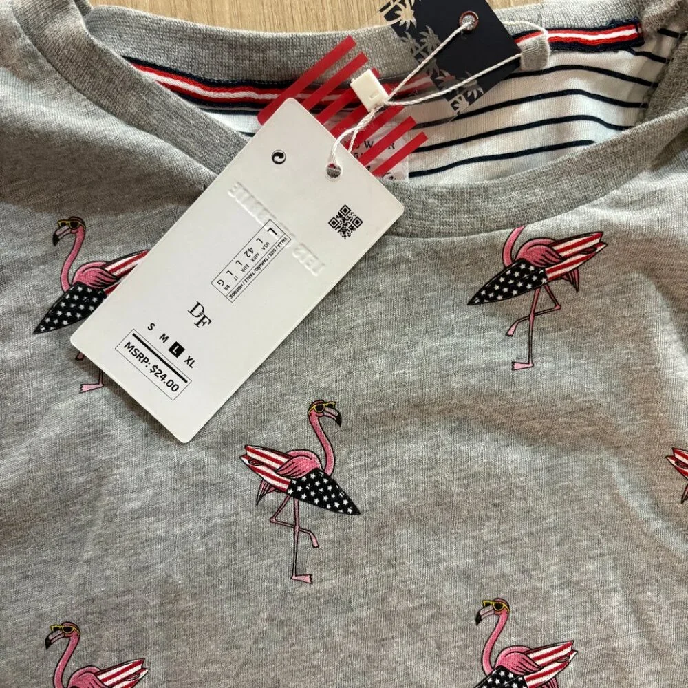 Denim & Flower Ricky Singh Flamingo Surfboard Print T Shirt Large NWT NEW Gray